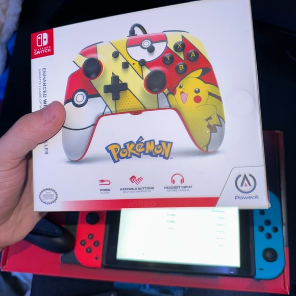 Nintendo switch Neon blue & red - Picture 10 of 15